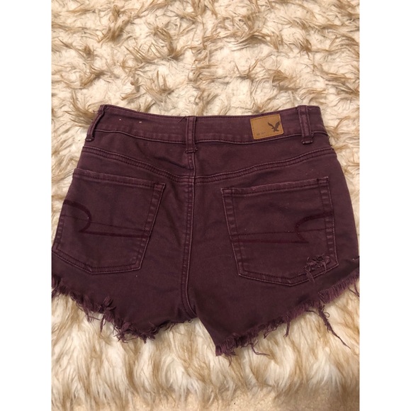 Maroon distressed American Eagle shorts - Picture 2 of 2